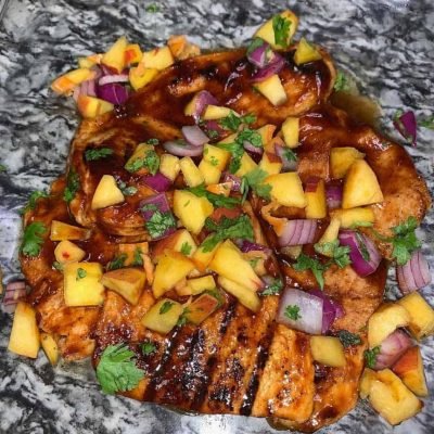 mango-salsa-bbq-chicen-breast